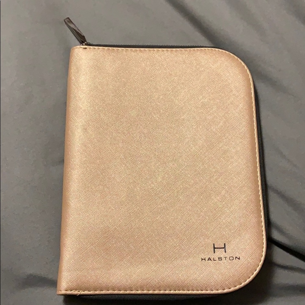 Halston jewelry case
